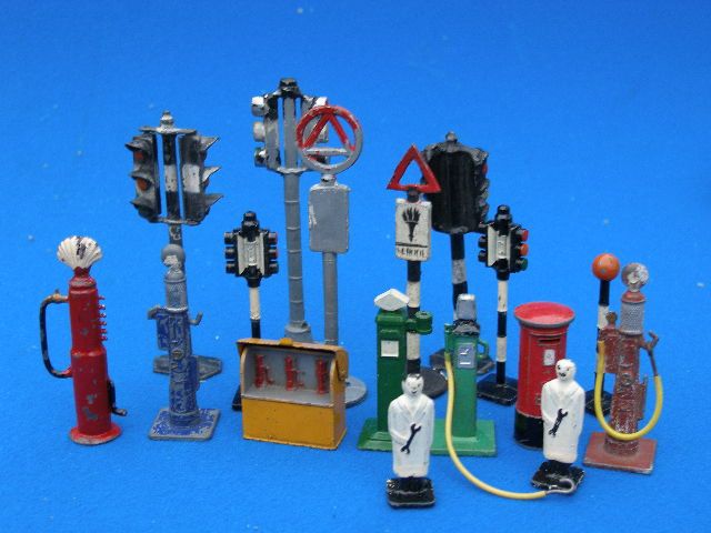 Boxed Early Dinky Toys Petrol Gas Station Pumps etc Large Set Boxed