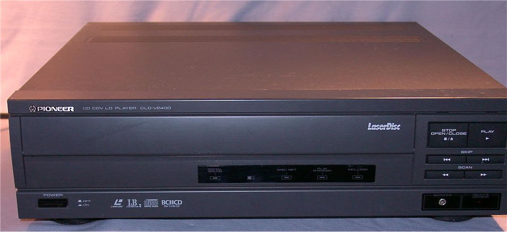 CLD 2400 LaserDisk Player LD CD CVD Laser Disk & Barcode Remote
