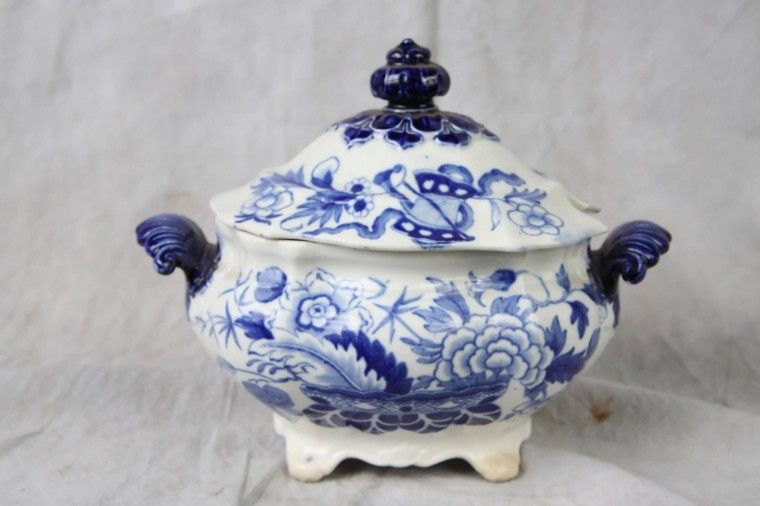 Antique Cobalt 1800s Blue White Canton Ware Tureen