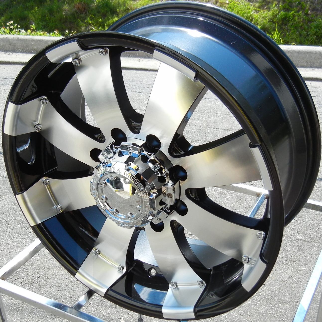 20 Black Ultra Mako Wheels Rims 2012 GMC Sierra Chevy Silverado 2500