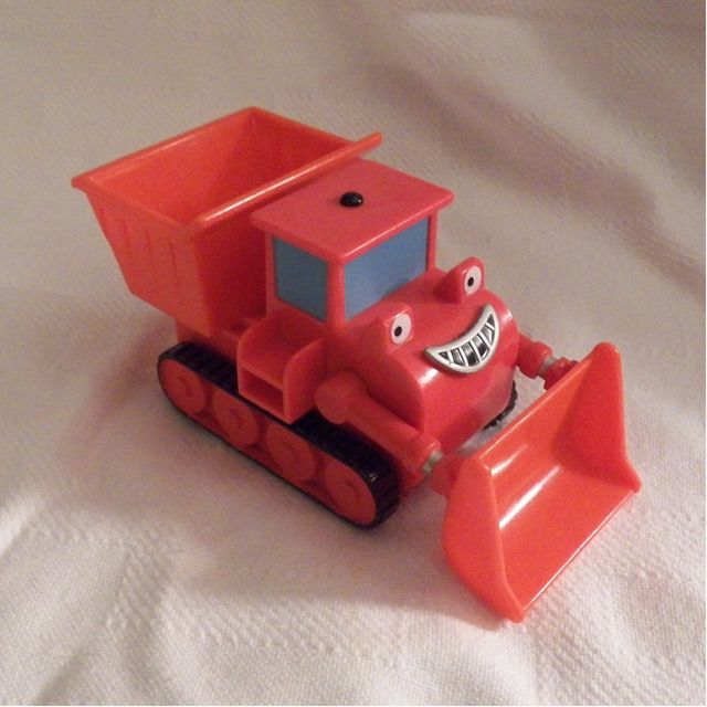 DESCRIPTION Up for auction is a Bob the Builder TALKING Muck The Dump