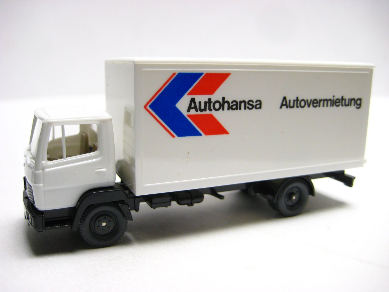 Wiking 434 11 Mercedes 814 Koffer Autohansa