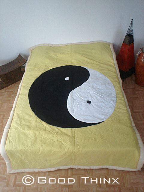 TAGESDECKE BETTÜBERWURF STEPPDECKE YIN YANG DECKE