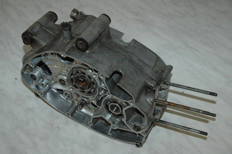 Suzuki RV 50 Motorblock Motorgehäuse Gehäuse Motor