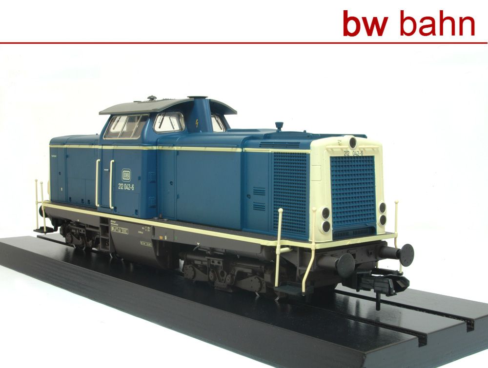 Märklin Spur 1 55725 Diesellok BR 212 (V 100) DB Neu