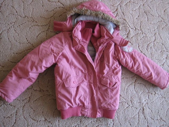 / Jacke für Mädchen / Gr. 134 / rosa / Sehr guter Zusand