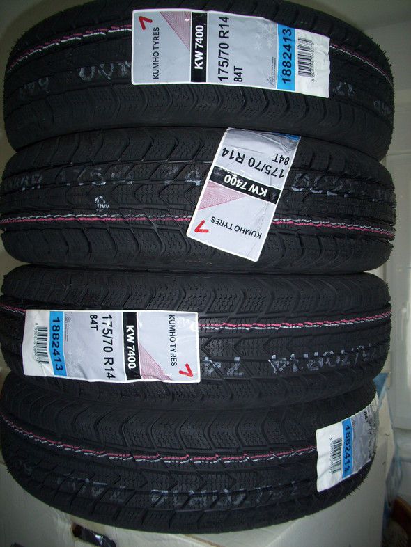 4x Satz Winterreifen 175/70 R14 84T Kumho KW 7400 NEU