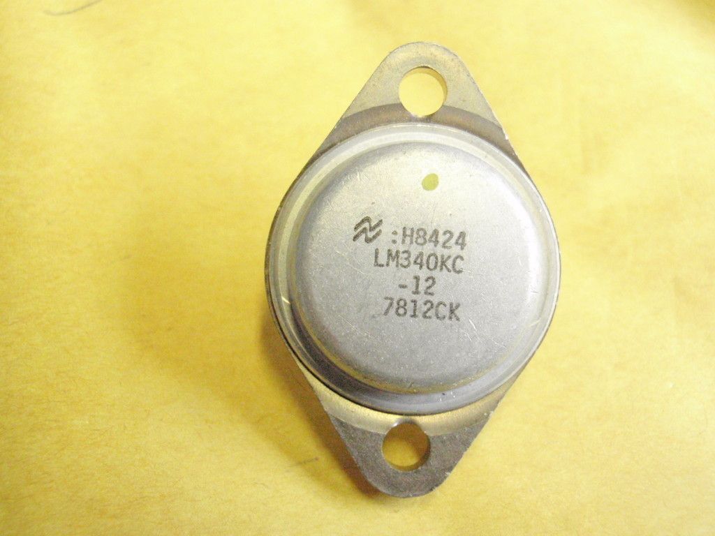 IC BAUSTEIN LM340KC 12 = 7812CK TO 3 19907 168