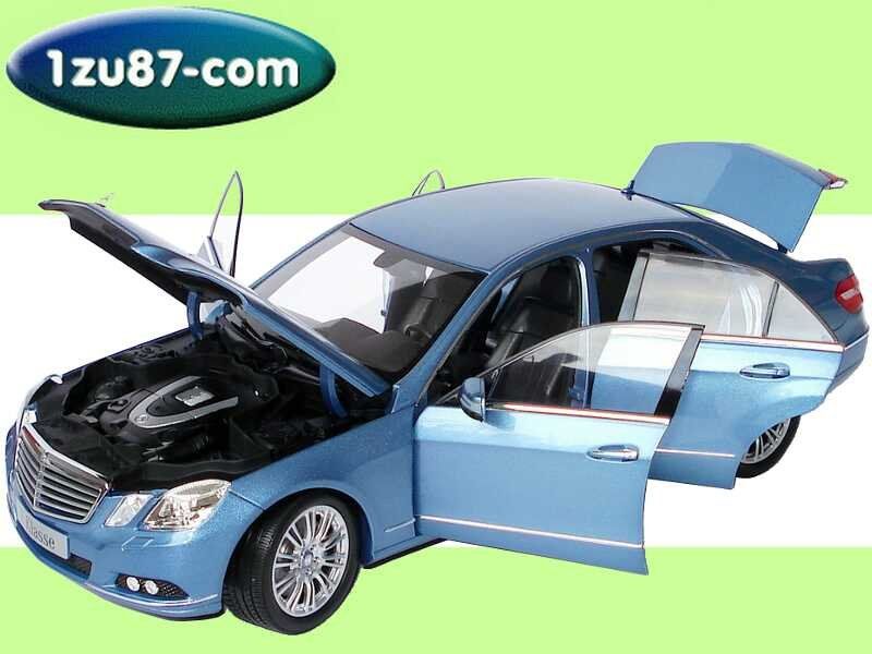 18 Mercedes E Klasse W212 Elegance indigolith blau