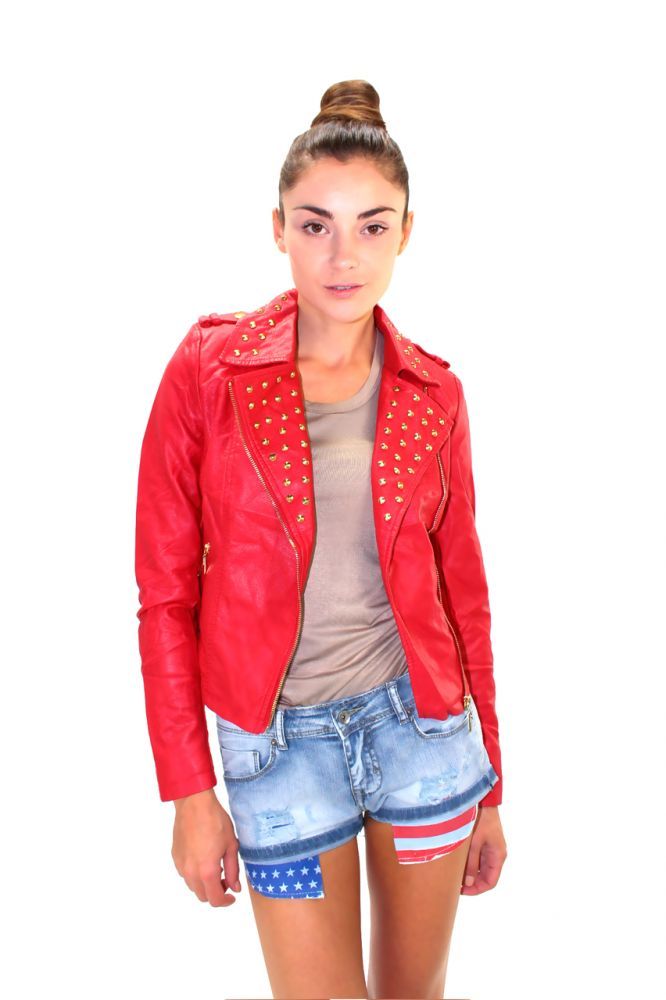 Kunstlederjacke mit goldenen Nieten Rot