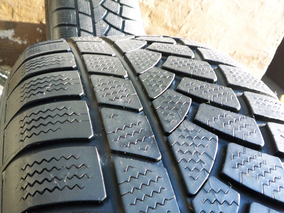 ML R M Klasse W164 W251 Alufelgen 7,5x17 5x112 235/65R17 Winter