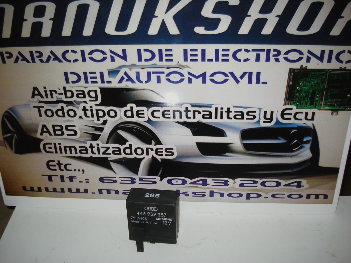 ECU STEUERGERÄT AUDI 443 959 257 443959257 79FA403 SIEMENS