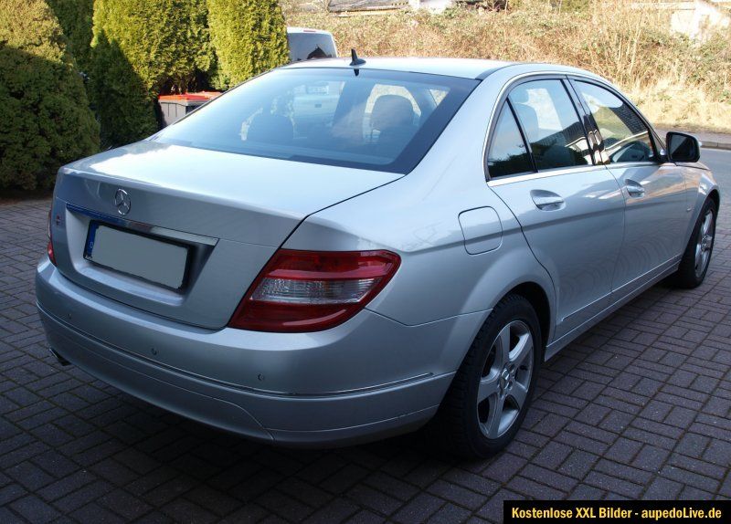 Mercedes Benz C 220 CDI DPF Automatik Elegance   Gepflegtes Fahrzeug