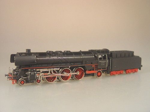 800 Dampflok Br. 01   Märklin HO #588 #E gebr.