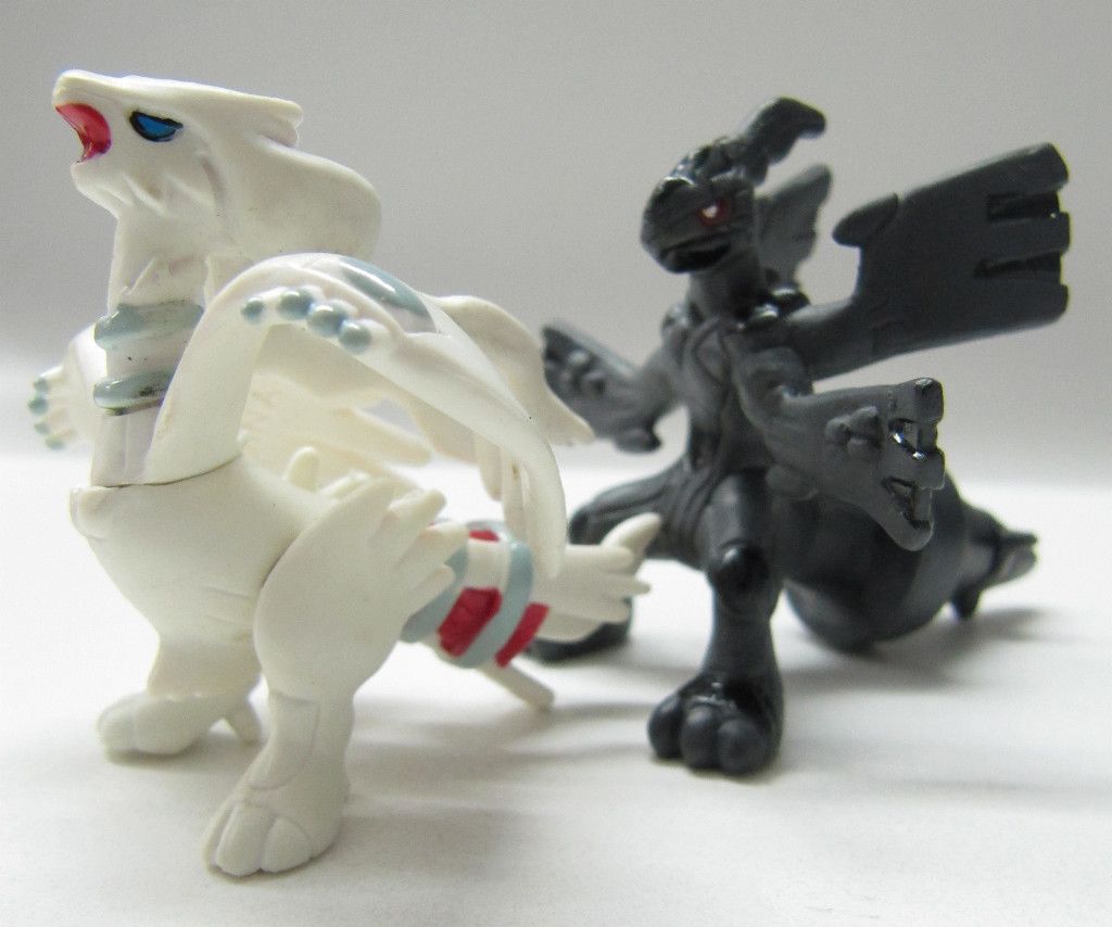 Pokemon Figuren Figur  **RESHIRAM + ZEKROM Nr. 643 644**