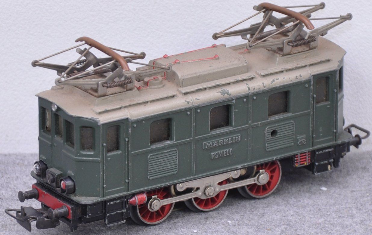 Märklin RSM 800 .1 E Lok grün 50er Jahre Guß__HO