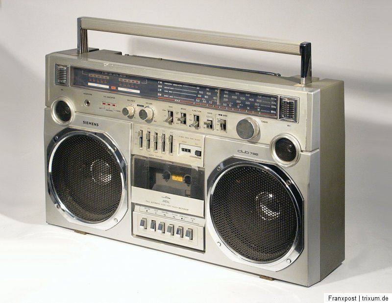 SIEMENS CLUB 796 STEREO RADIORECORDER GHETTOBLASTER RADIO BOOMBOX