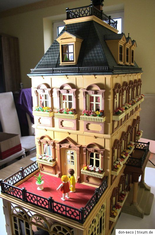 Playmobil 5300 Nostalgie Puppenhaus + 7411 Erweiterungsetage möbliert