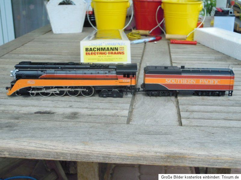 Bachmann Dampflok 4 8 4 Southern Pacific Daylight d.Southern Pacific