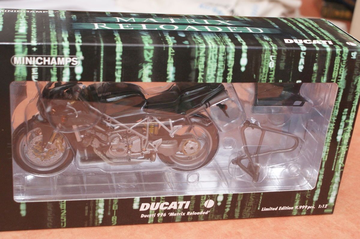 Matrix Reloaded MINICHAMPS limited edition 9999 pcs 916 998 s