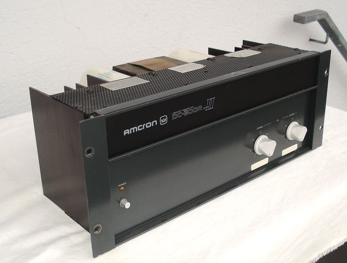 Crown, Amcron DC 300A Stereo Endstufe, Verstärker, Amplifier