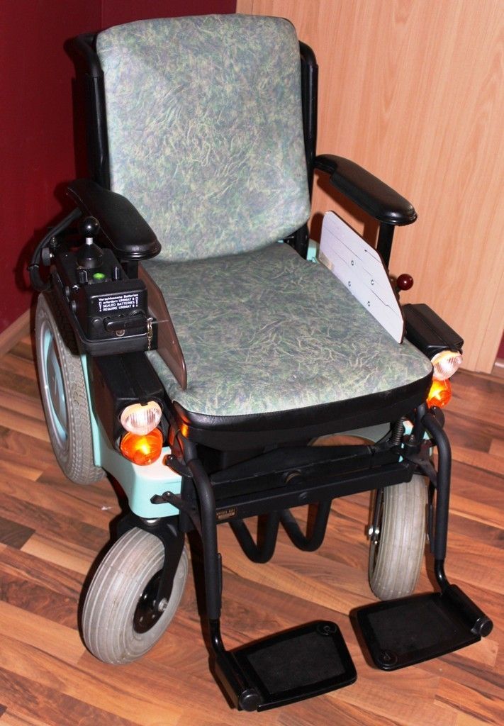 Rollstuhl Meyra Ortopedia All Round 950 Elektrostuhl SB 45 cm
