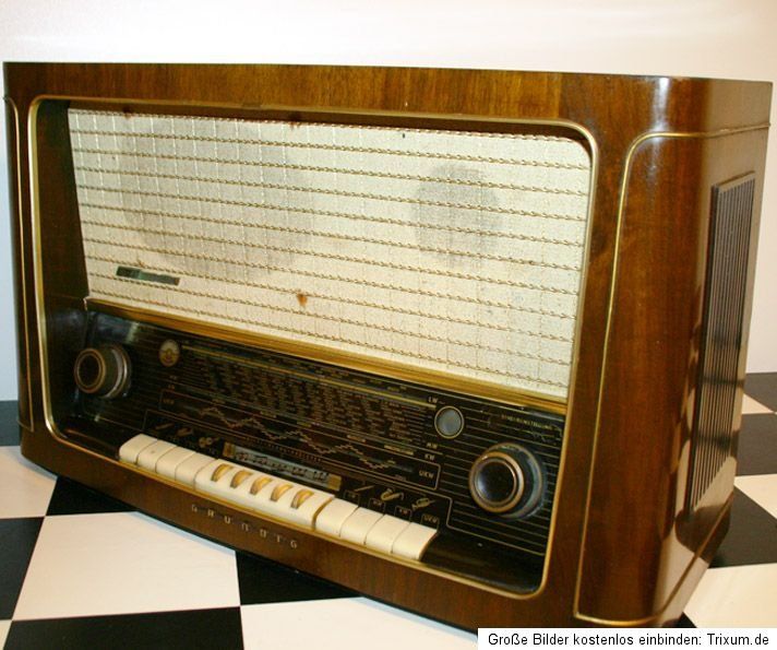 50er JAHRE RÖHRENRADIO GRUNDIG HI FI ZAUBERKLANG+RADIO+OLD GERMAN