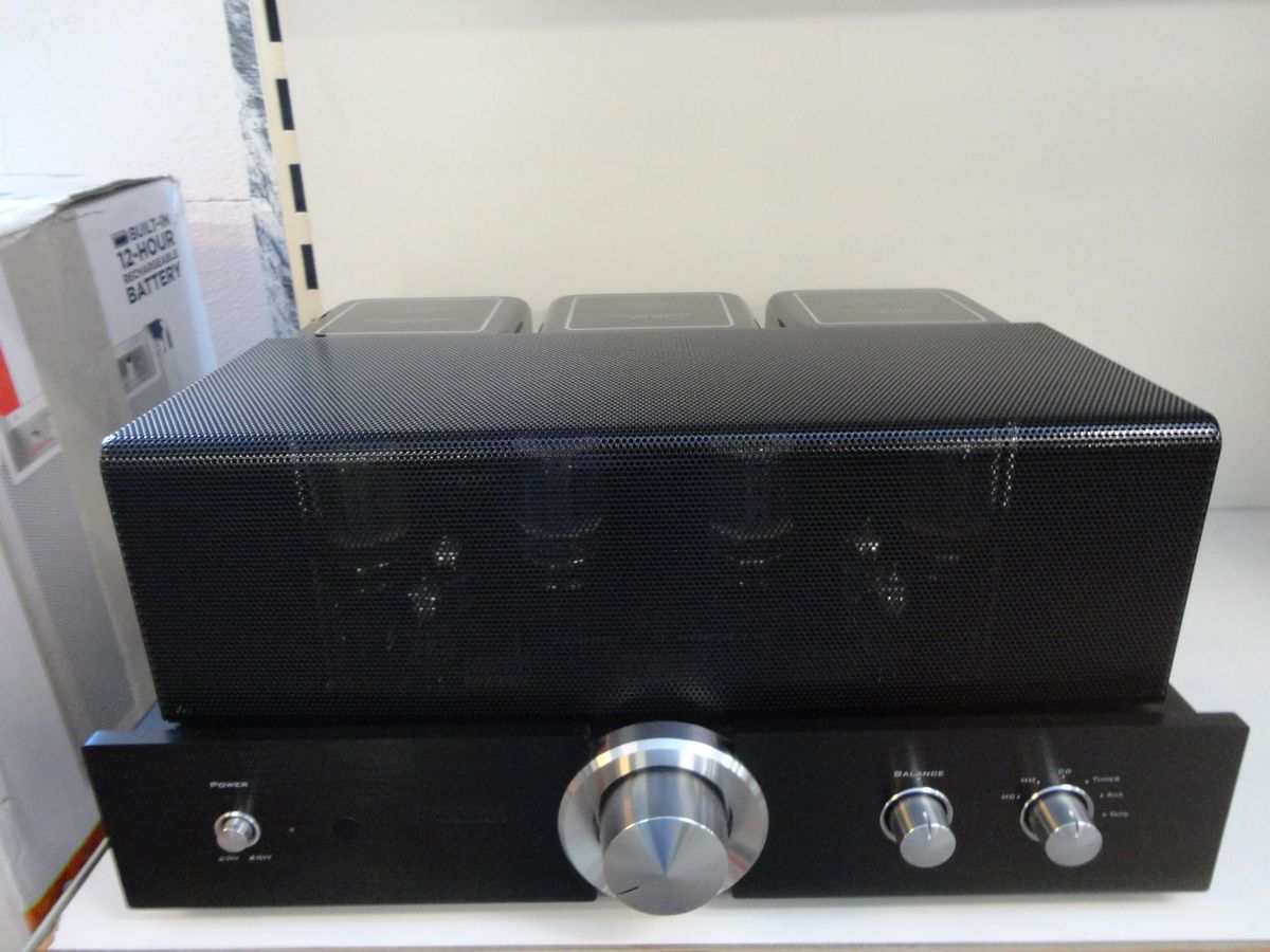 Magnat RV2 Röhren Vollverstärker Stereo schwarz