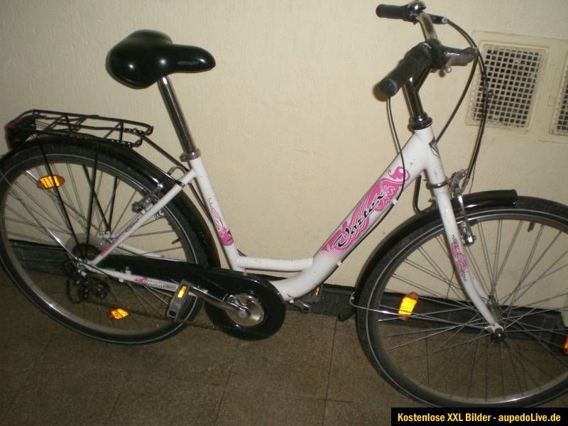 Schönes Damen City Rad 28 Zoll Pink Weiß Fahrrad Köln Hollandrad